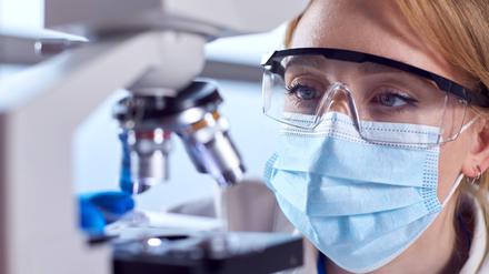 Laut DIHK planen spürbar weniger Firmen ihre Forschungs- und Entwicklungsaktivitäten zukünftig auszuweiten. 