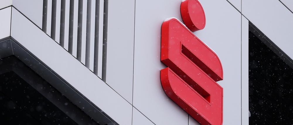 Die Mittelbrandenburgische Sparkasse will zahlreiche Filialen schließen.