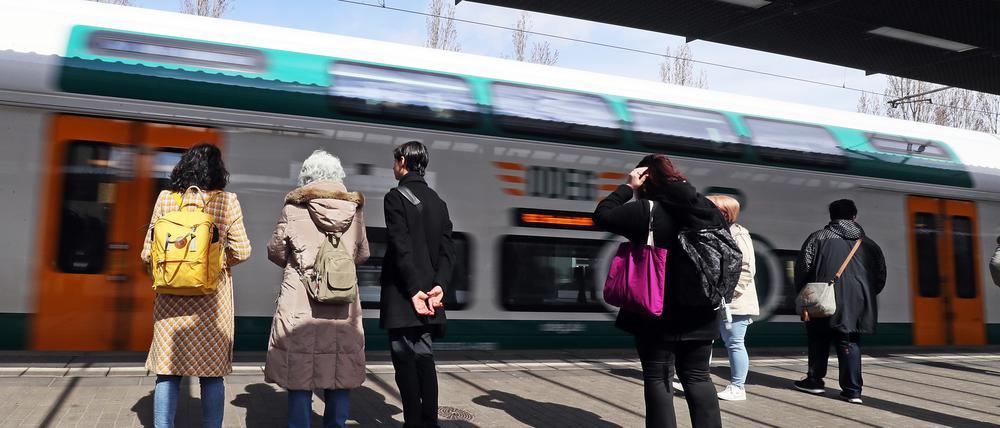 Fast jeder zweite Potsdamer pendelt zur Arbeit