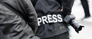 Fotoreporter auf einer Demonstration
