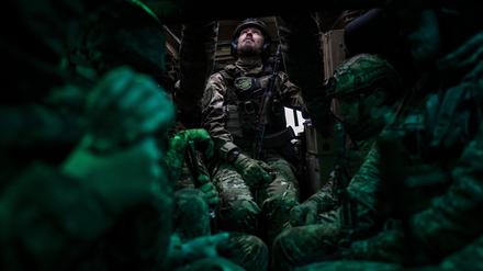 Soldaten der ukrainischen Nationalgarde der «Bureviy-Brigade» nehmen an einer Militärübung teil. 