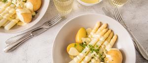 Jetzt noch einmal Spargel? Die letzte Ernte wird noch bis zum Ende kommender Woche verkauft.