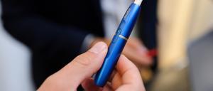 In die Entwicklung des  Tabakerhitzers Iqos hat Philip Morris Milliarden investiert. 