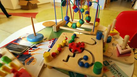Laut dem Bildungsminister profitieren Zehntausende Familien.