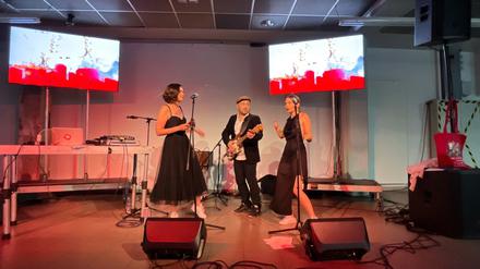 Musikprojekt: „Ukrainian Songs Of Love and Hate”.