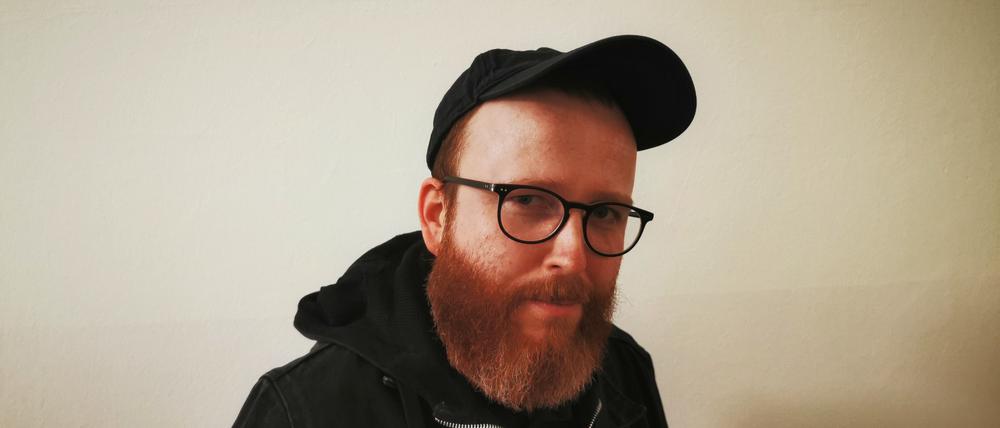 Darf weiter über Deutschlandfahnen dichten: Eric Ahrens. 