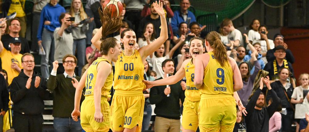 Als Albas Basketballerinnen in die Erste Liga aufstiegen, hatten sie Probleme, eine den Anforderungen entsprechende Halle zu finden.