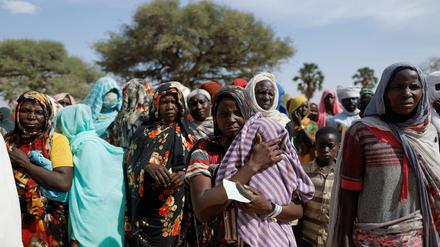 Flüchtlinge in der Nähe der Grenze zwischen Tschad und Sudan.
