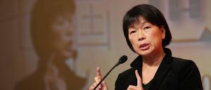 Lung Ying-Tai ist eine der renommiertesten Essayistinnen Taiwans. Von 2012 bis 2014 war sie Kulturministerin in der KMT-Regierung.