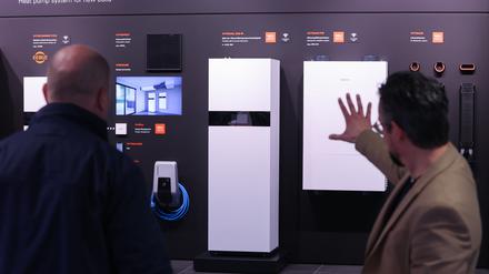Angesagtes Heizsystem. Teile der Viessmann-Wärmepumpen könnten laut Insidern bald von Rheinmetall kommen.