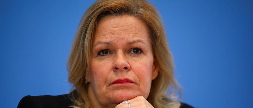 Nancy Faeser (SPD) in der Bundespressekonferenz.