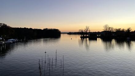 Nach Schmöckwitzwerder, ganz am Ende Berlins gelegen, gelangt man über die längste Straße der Stadt.