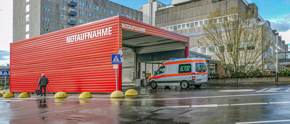 Eine Notaufnahme von einem Krankenhaus in Hannover.