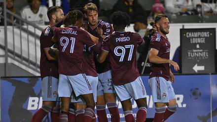 Vom US-Fußballclub Colorado Rapids wurde ein Profispieler suspendiert. 