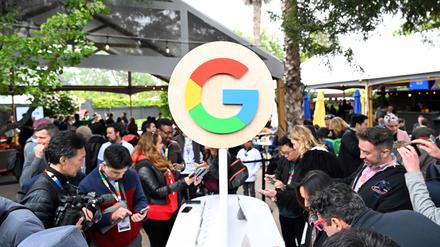 Medienvertreter bei einem Event von Google in Kalifornien. 