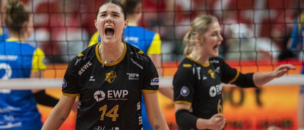 Anastasia Cekulaev und ihre Kolleginnen bleiben kämpferisch.