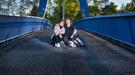 Pahila Arnold und Paul Dösch spielen beide für den Berliner Hockey-Club. 