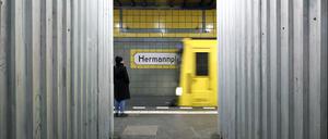 13.12.2022, Berlin - Deutschland. Der untere Teil des U-Bahnhofs Hermannstraße (Archivbild)
