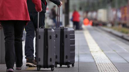 Reisende müssen wohl von Sonntag- bis Dienstagabend auf Reisen im Fernverkehr verzichten.