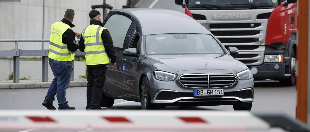 Bei den Schüssen auf einem Werksgelände von Mercedes-Benz in Sindelfingen gab es Tote.