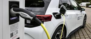 Elektroautos sind auf dem Sprung zum Massenmarkt.