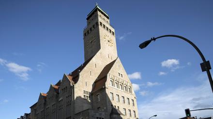 Das Rathaus von Neukölln in der Karl-Marx-Straße.