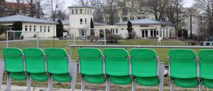 Sportplatz ESV Lok-Potsdam in der Berliner Straße soll verkauft werden