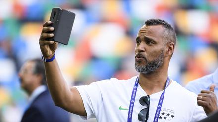 Patrick Esume, 46, ist eines der bekanntesten Gesichter des American Footballs in Deutschland. 