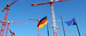 Die EU-Kommission blickt pessimistischer auf die deutsche Wirtschaft als Wirtschaftsminister Habeck.