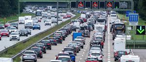 Autofahrer müssen am Mittwoch und Sonntag voraussichtlich viel Geduld haben.
