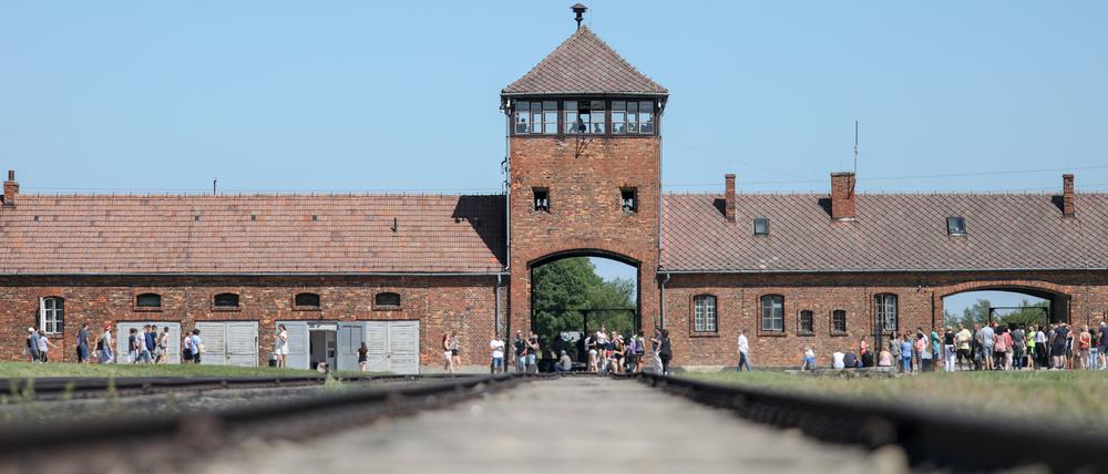 Mordmaschine Auschwitz: In der NS-Forschung hat sich die Erkenntnis durchgesetzt, dass es ganz normale Menschen waren, die in dieses System involviert waren.