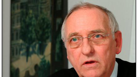 Klaus Böger, SPD, Senator für Bildung, Jugend und Sport. 