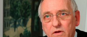 Klaus Böger, SPD, Senator für Bildung, Jugend und Sport. 