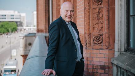 Ein Zauberer sei er nicht, sagt Berlins neuer Regierender Bürgermeister.
