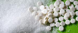  Die Weltgesundheitsorganisation (WHO) rät davon ab, zur Gewichtskontrolle auf zuckerfreie Süßstoffe zu setzen.