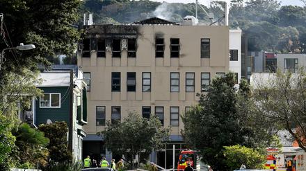 Eine Außenansicht der Loafers Lodge nach einem tödlichen Brand in dem Hostel. Bei einem Brand in einem Hostel in Neuseelands Hauptstadt Wellington sind mehrere Menschen ums Leben gekommen. 