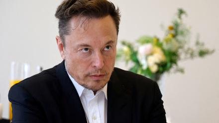 Elon Musk ist wegen seiner Verbindung zu Jeffrey Epstein im Visier des US-Gerichts.