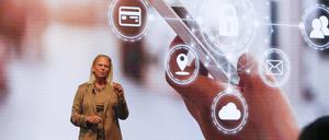 Frühere IBM-CEO Ginni Rometty: Über 24 Quartale hinweg schrumpften die Umsätze.