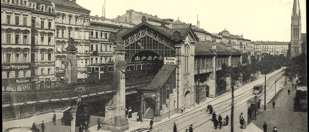 Berlin Schöneberg, Hochbahnhof Bülowstraße, Kirche !AUFNAHMEDATUM GESCHÄTZT! Berlin Schöneberg High station Bülowstraße Church date estimated