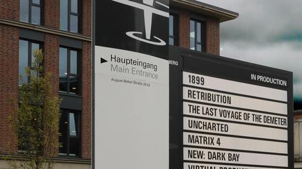 Schon länger her, dass im Studio Babelsberg derart viele Serien und Filme in der Produktion waren.