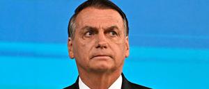 Der ehemalige brasilianische Präsident Jair Bolsonaro ist von der Polizei befragt worden (Archivbild).