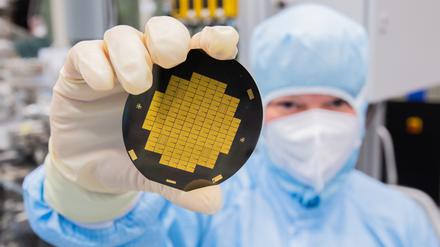Teure Technologie. Die Nutzung eines Quantencomputers kostet derzeit einen zweistelligen Millionen-Euro-Betrag im Monat, sagen Expterten.