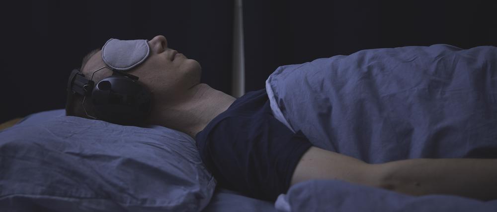 Viele POTS-Erkrankte berichten, dass sie durch ihre körperlichen Beschwerden so eingeschränkt sind, dass sie kaum das Bett verlassen können.