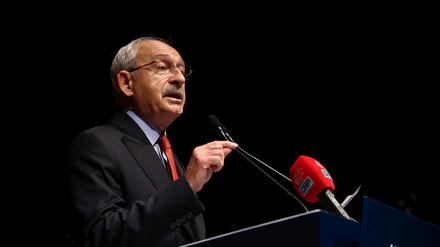 Kemal Kilicdaroglu hat viele mit seinen harschen Aussagen zu Flüchtlingen überrascht.