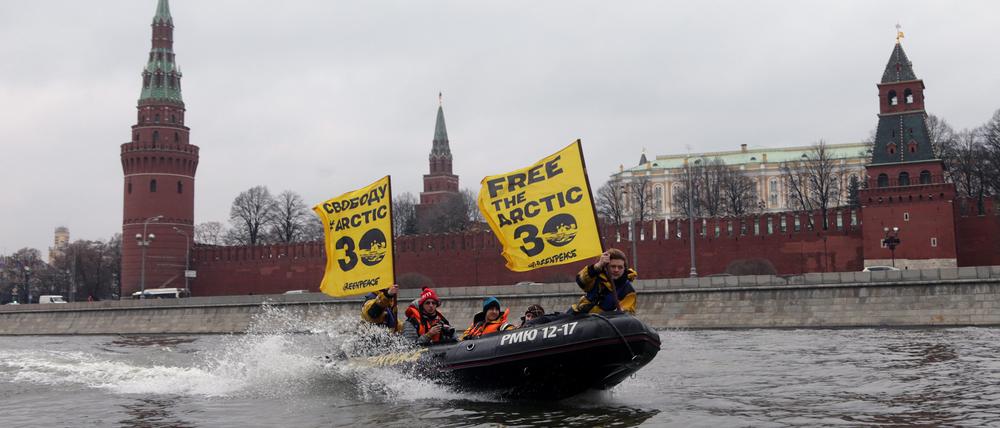 Russische Greenpeace-Aktivisten.