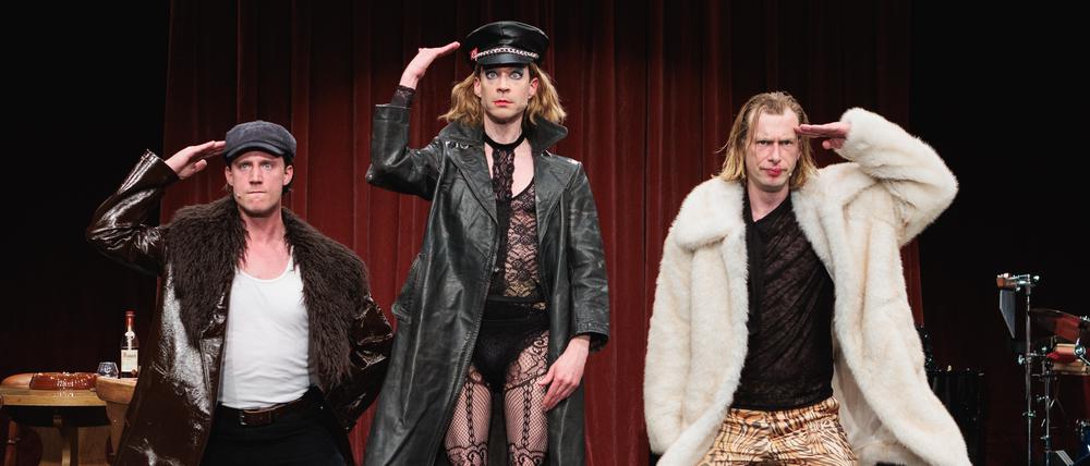 Wo die 1970er auf die 1920er Treffen. „Mephisto“ vom Neuen Globe Theater am Potsdamer T-Werk.
