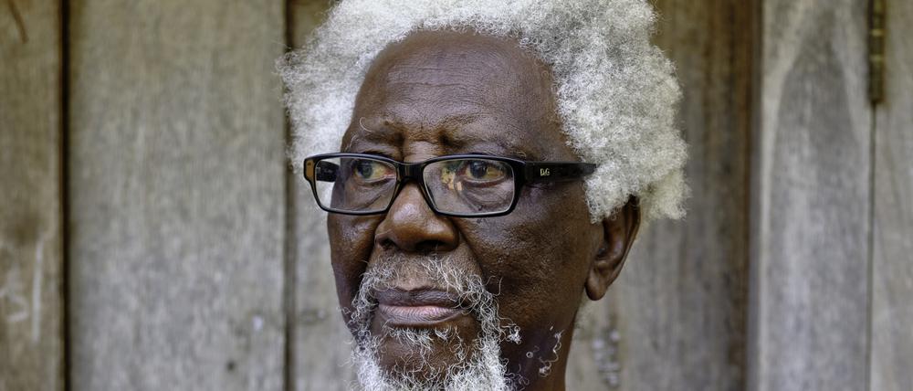 IDUMUJE UGBOKO, DELTA, NIGERIA - 2019/11/25: Portrait of the multi-faceted architect Demas Nwoko. (Photo by Jorge Fernández/LightRocket via Getty Images)