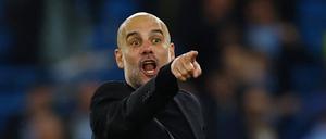 Pep Guardiola gewann mit seinem Team den ersten von drei möglichen Titeln in dieser Saison.