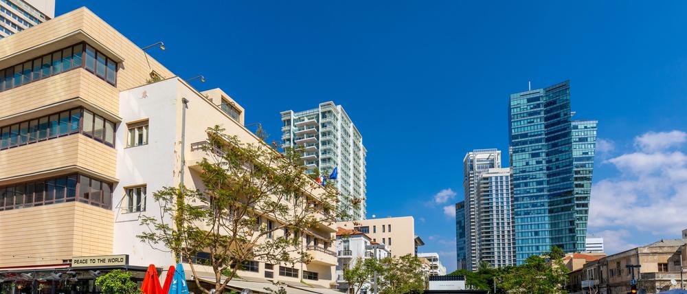 Der Rothschild Boulevard in Tel Aviv. 