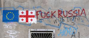 Georgiens Lage zwischen Russland und dem Westen.
